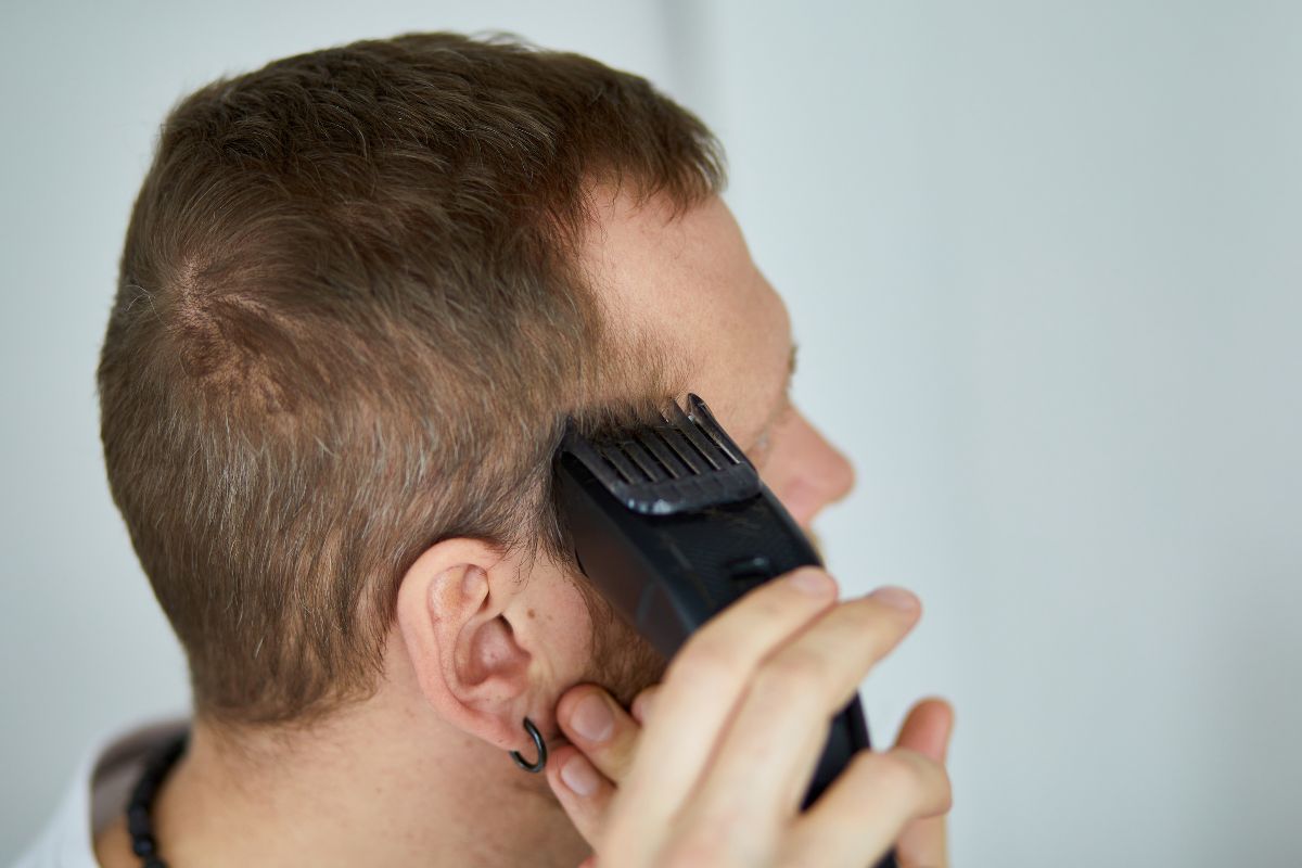 Best Way to shave head | How to shave your head with a hair clipper